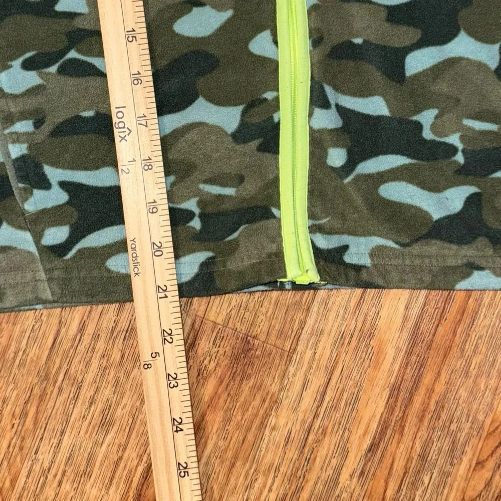 OshKosh B'gosh Jacket Fleece Camo Boys Size 14 Full Zip Green Army Print Soft